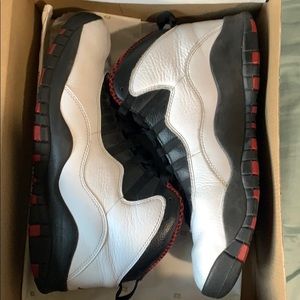 Jordan 10 Chicago size 9.5
